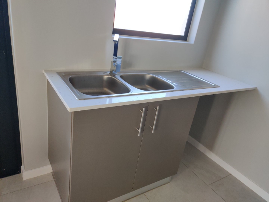 4 Bedroom Property for Sale in Kidds Beach Eastern Cape